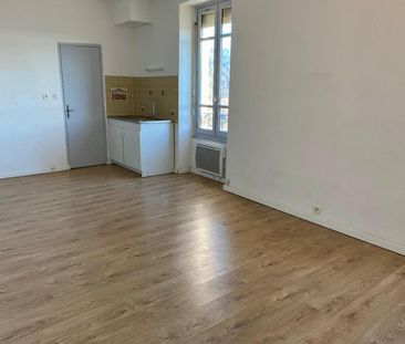 Location Appartement 1 pièce 23m² LABEGUDE 07200 - Photo 1