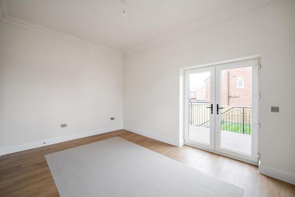 4 bedroom townhouse to rent - Photo 1