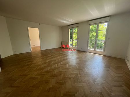 Location Appartement 4 pièces 91m² - Photo 4