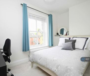 3 bedroom maisonette to rent - Photo 5