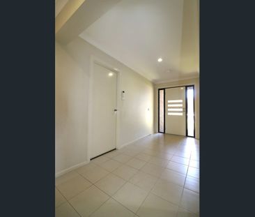 34 Kumara Circuit, South Morang, Vic 3752 - Photo 4