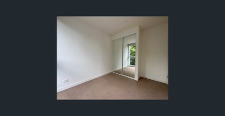 Modern Living in the Heart of North Melbourne - Photo 4