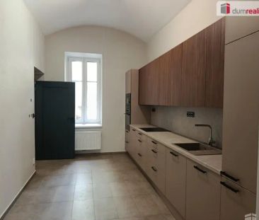 Velmi hezký byt 1+1 po rekonstrukci, Praha 5 – Smíchov - Photo 2