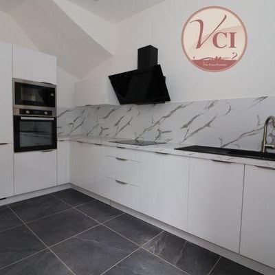 Location Appartement 4 pièces 93m² VICHY 03200 - Photo 1