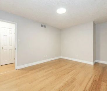 18 Whittaker Court • Upper Unit, Guelph - Photo 6