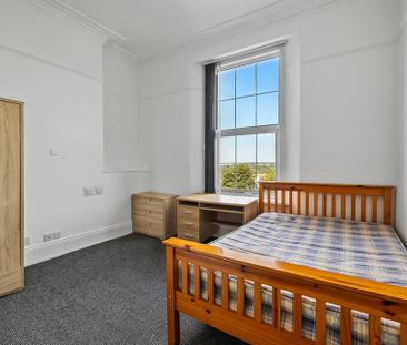 10 bedroom house share to rent - Photo 5