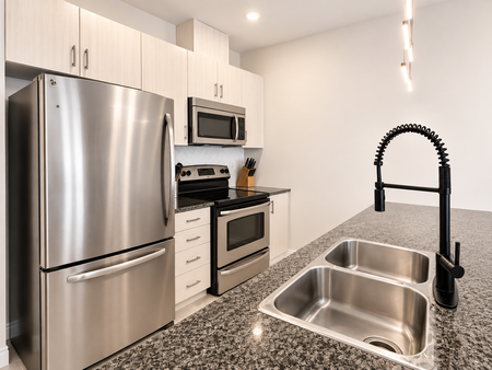 1421 Costigan Road condo — Milton, ON (2-Bedroom) - 2 Bedroom - Photo 5
