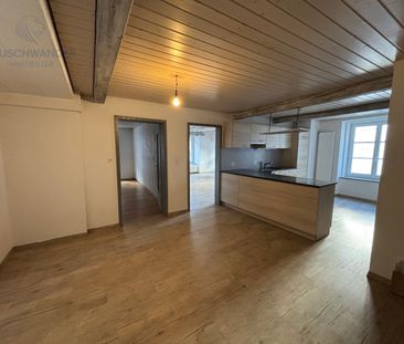 Spacious 5.5-room apartment for rent in the heart of Porrentruy - Photo 3