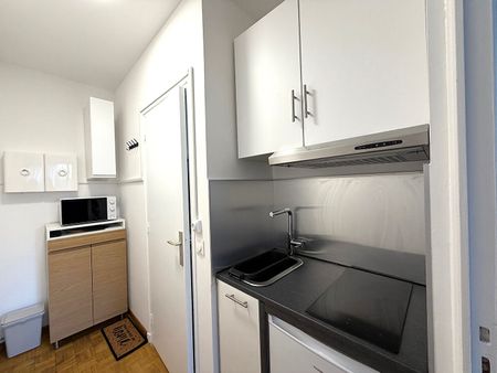 A LOUER - AIX EN PROVENCE - coup de coeur - STUDIO RENOVE + parking - centre ville à pieds - Photo 5