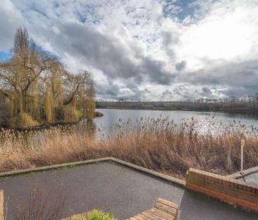 Amhurst Walk, Thamesmead, SE28 - Photo 1