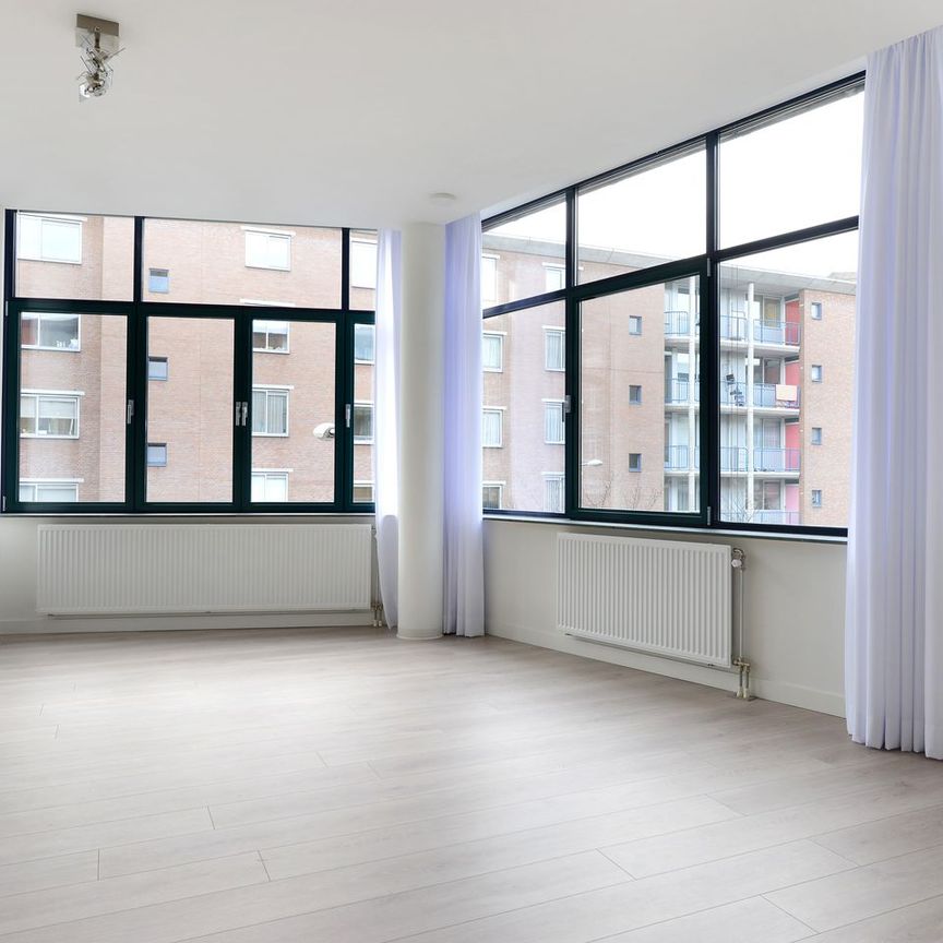 Appartement te huur: Tweede Hugo de Grootstraat 45-R 1052 LB Amsterdam - Photo 1