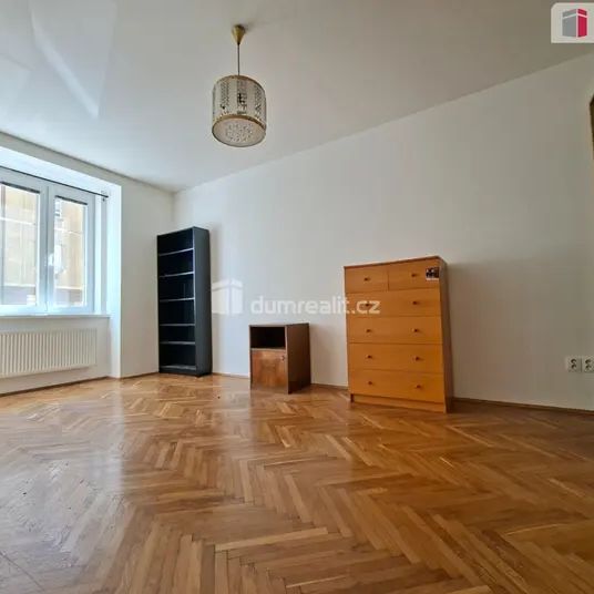 Pronájem prostorného bytu 3+kk, 71 m - Photo 1