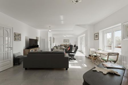 4 Bedroom Apartment with garden, Monte Estoril, Cascais - Photo 4