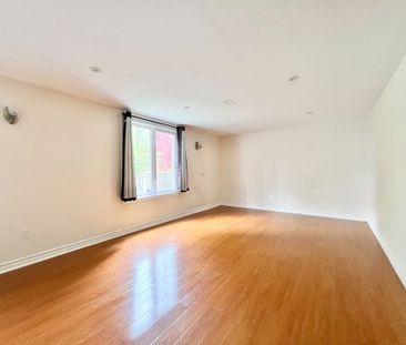 For Lease - 73 Castleglen Boulevard, Markham, Ontario - Photo 3