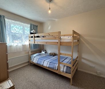 Lyon Close, Maidenbower, Crawley - Photo 6