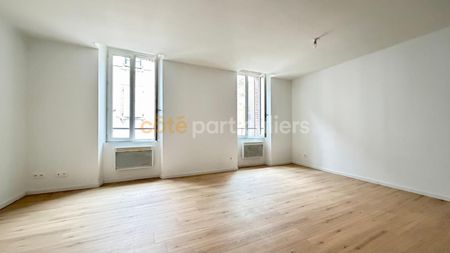 Location Appartement 4 pièces 92m² - Photo 4