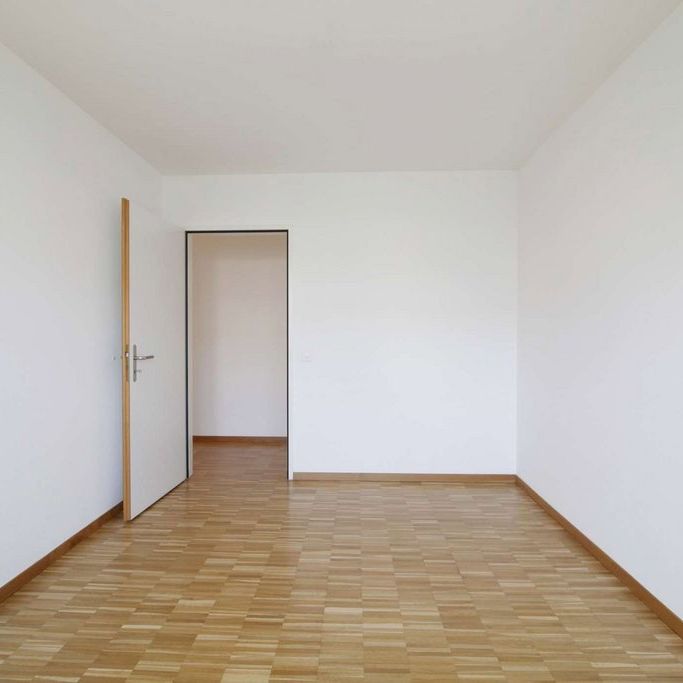 4.5 Zimmer, 105 m², 2. Stock - Photo 1