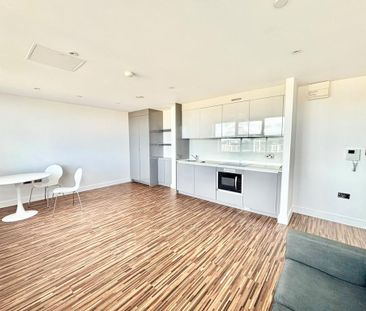 1 bedroom flat to rent - Photo 6