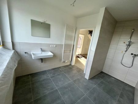 Wohnung zur Miete in Emsdetten Penthousewohnung in ruhiger und zentraler Lage - Photo 2