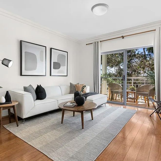 Space, Elegance & Peaceful Treetop Outlooks - Photo 1