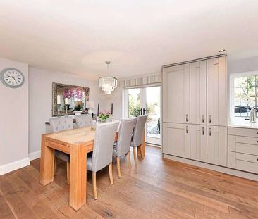*6 month tenancy only* Delightful and impressive period house in St... - Photo 1