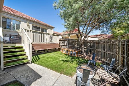 Low Maintenance Living. - Photo 4