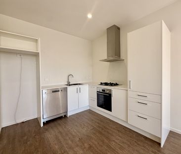 3-Bedroom Family Townhouse Flat Bush - Photo 6