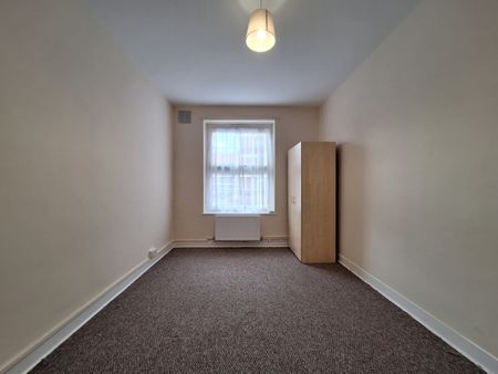 2 Bed Flat, Wicklow House, N16 - Photo 3