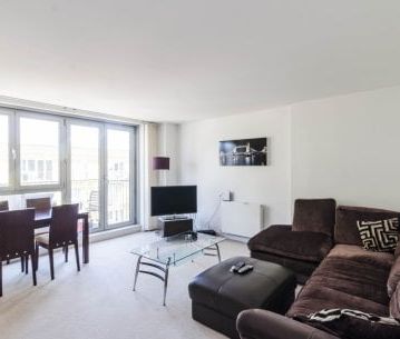 3 bedroom flat to rent - Photo 6