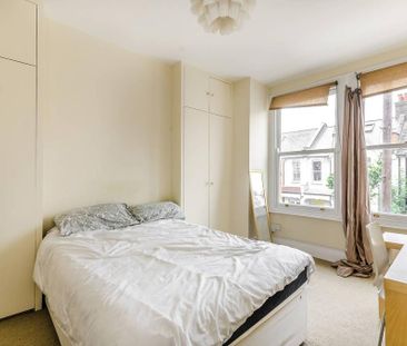 3 bedroom maisonette to rent - Photo 4