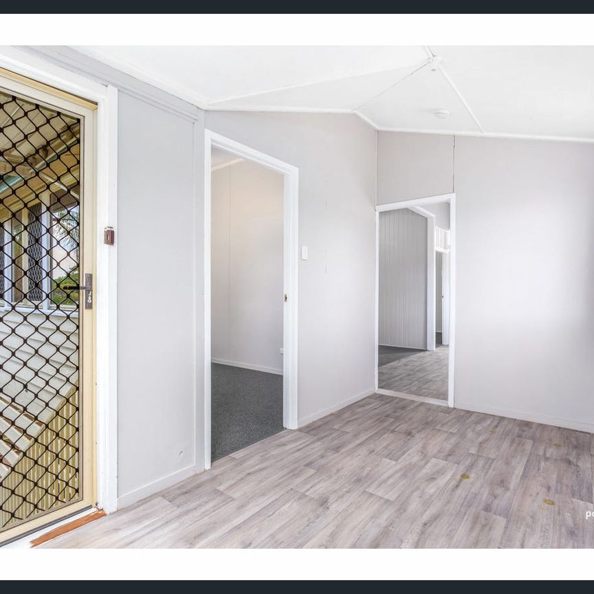 MODERN 2 BEDROOM HOME IN WANDAL - Photo 1