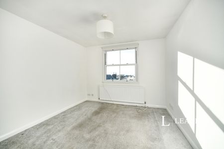 2 bedroom apartment to rent Clarendon Place, Brighton, East Sussex, BN2 - Photo 4