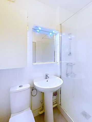 Location Appartement 2 pièces 33m² MERIGNAC 33700 - Photo 4