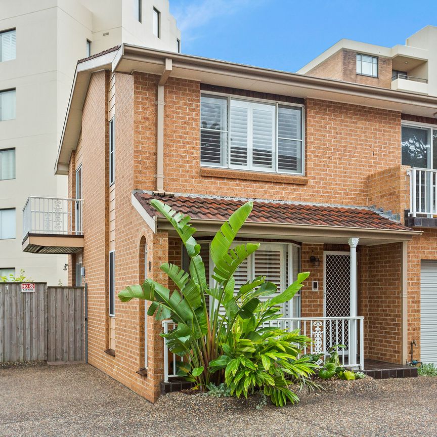 1/11-13 View Street, Wollongong NSW 2500, Wollongong - Photo 1