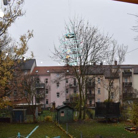 Große 4-Raum-Wohnung mit Balkon in Arnstadt Mitte - Foto 3