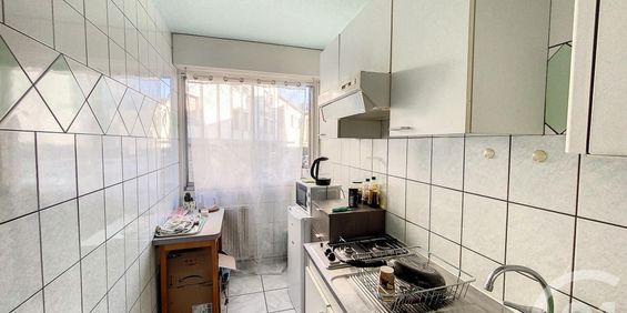 Location Appartement 1 pièce 26m² CLERMONT FERRAND 63000 - Photo 3