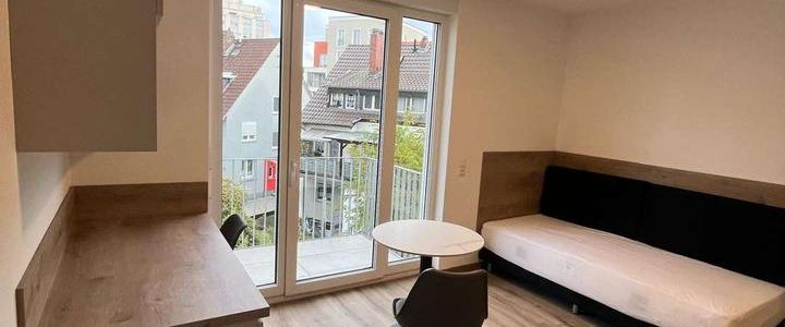 *Exklusive vollmöblierte 1-Zimmer-Neubauwohnung mit Balkon in bester Darmstädter Lage!* - Photo 1