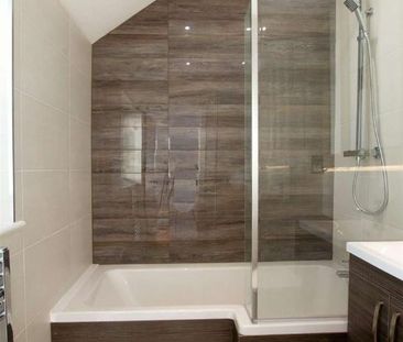 High Street, Witney, Oxfordshire, OX28 - Photo 5