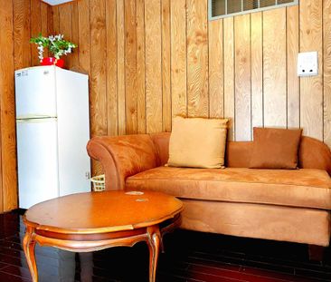 For Lease - 213 Risebrough Circuit, Markham, Ontario - Photo 5