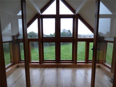 4 bedroom detached house to rent - Photo 5