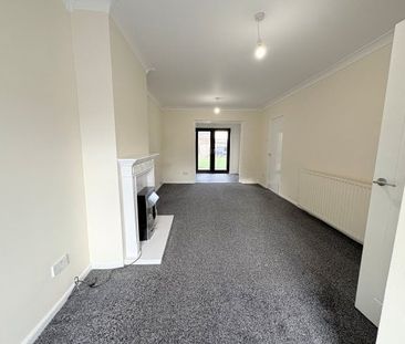 Cannock Road, Burntwood, WS7 1JZ, Property for rent - Photo 3
