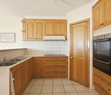 Family home located in Darley - Photo 2