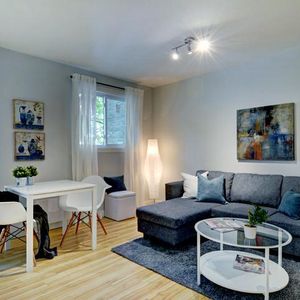 Loft entièrement meublé à louer Limoilou novembre 2025 - Photo 2