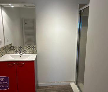 Location Appartement 3 pièces 54m² ST FARGEAU PONTHIERRY 77310 - Photo 2