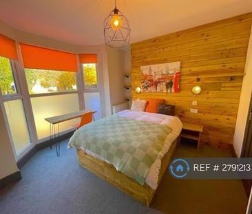1 bedroom in a house share to rent - Photo 5