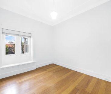 Charming Cammeray Home with Space, Style & Convenience - Photo 3