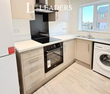 1 bedroom semi-detached house to rent - Photo 3