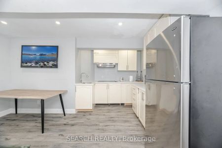 20 Delmonico Road #Basement - Photo 5