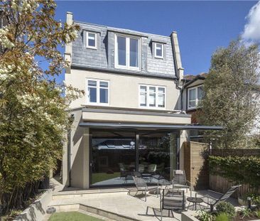 4 bedroom semi-detached house to rent - Photo 4