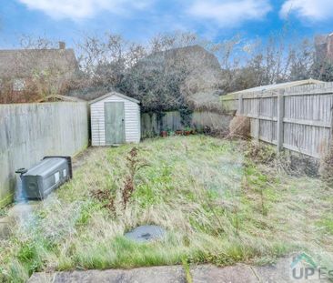 3 bedroom semi-detached house to rent - Photo 6